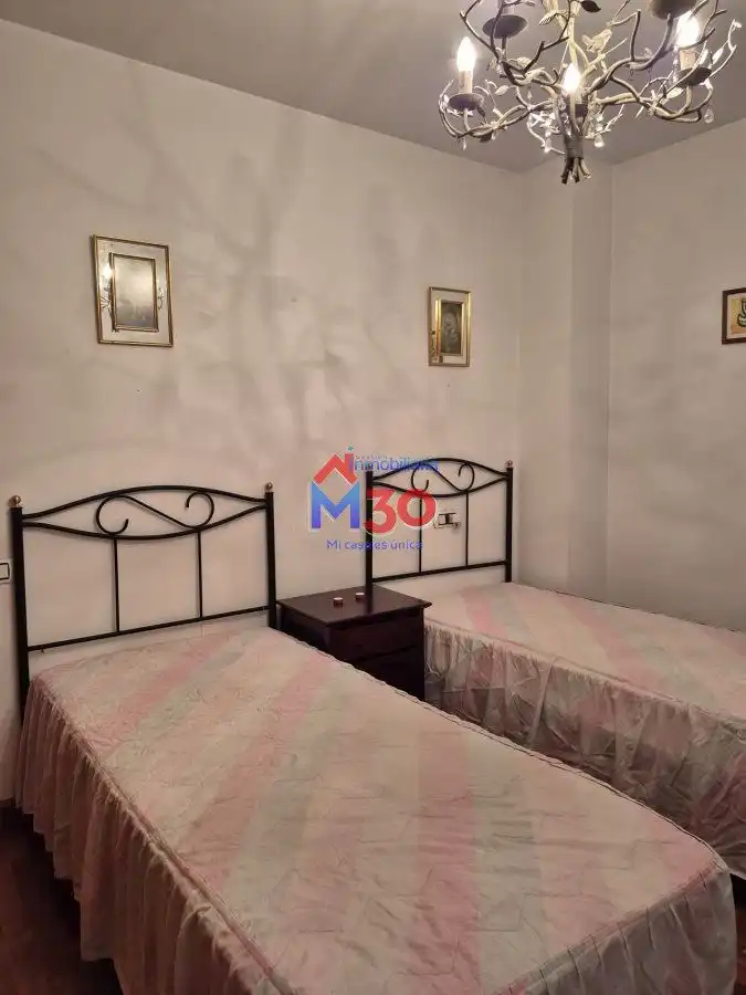 Bedroom of Apartments for sale in Miranda de Ebro  with Heating, Parquet flooring and Terrace