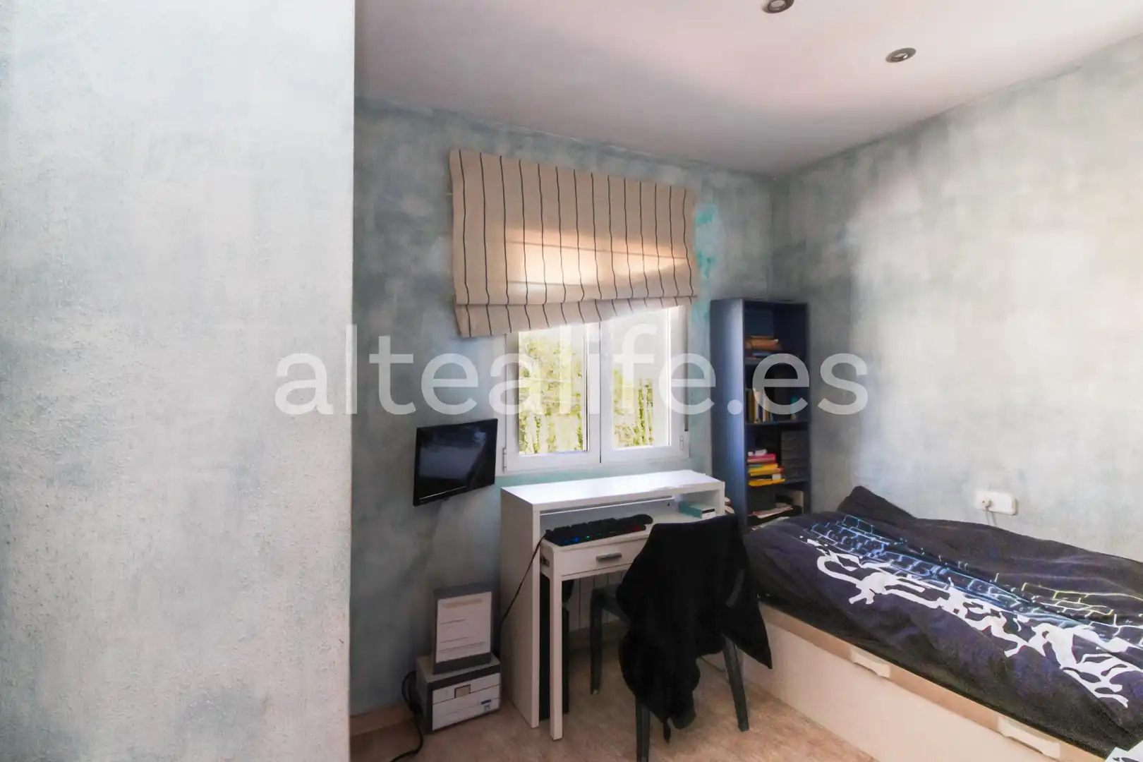 Habitación de Casa o chalet en venta en La Nucia con Aire acondicionado, Calefacción y Jardín privado