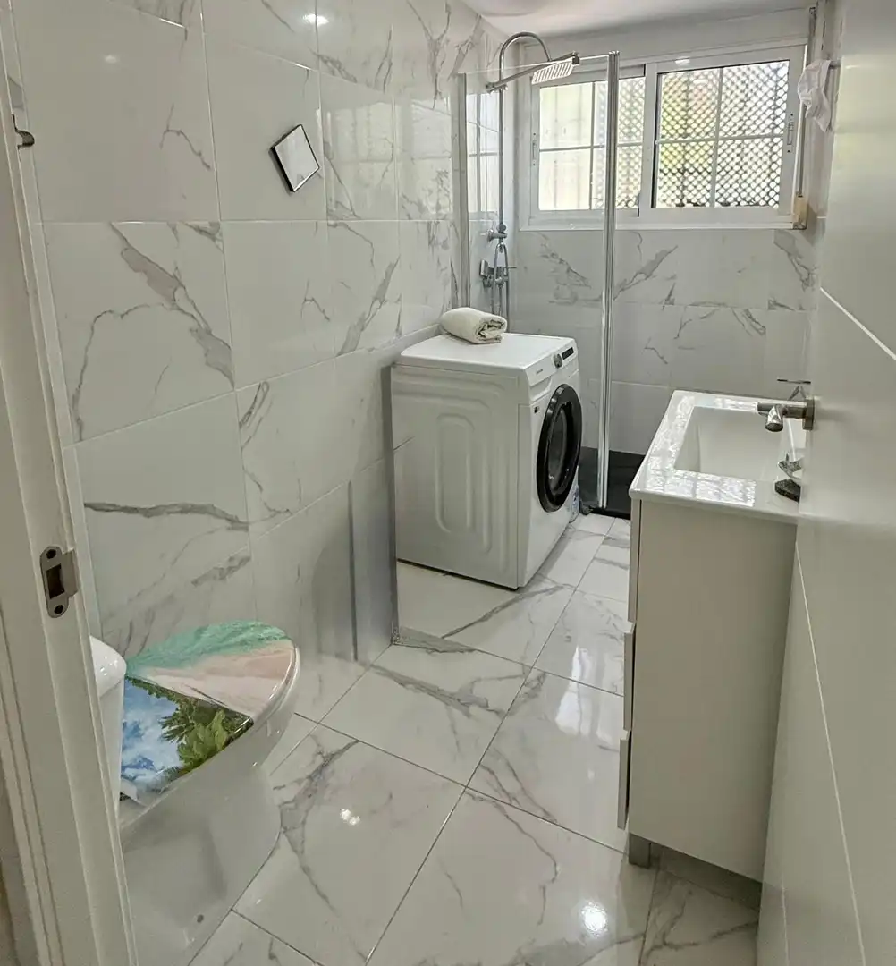 Baño de Piso en venta en Solymar