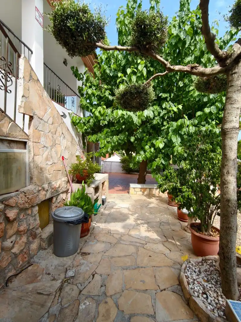 Terrassa de Casa o xalet en venda en Valls amb Aire condicionat, Calefacció i Jardí privat