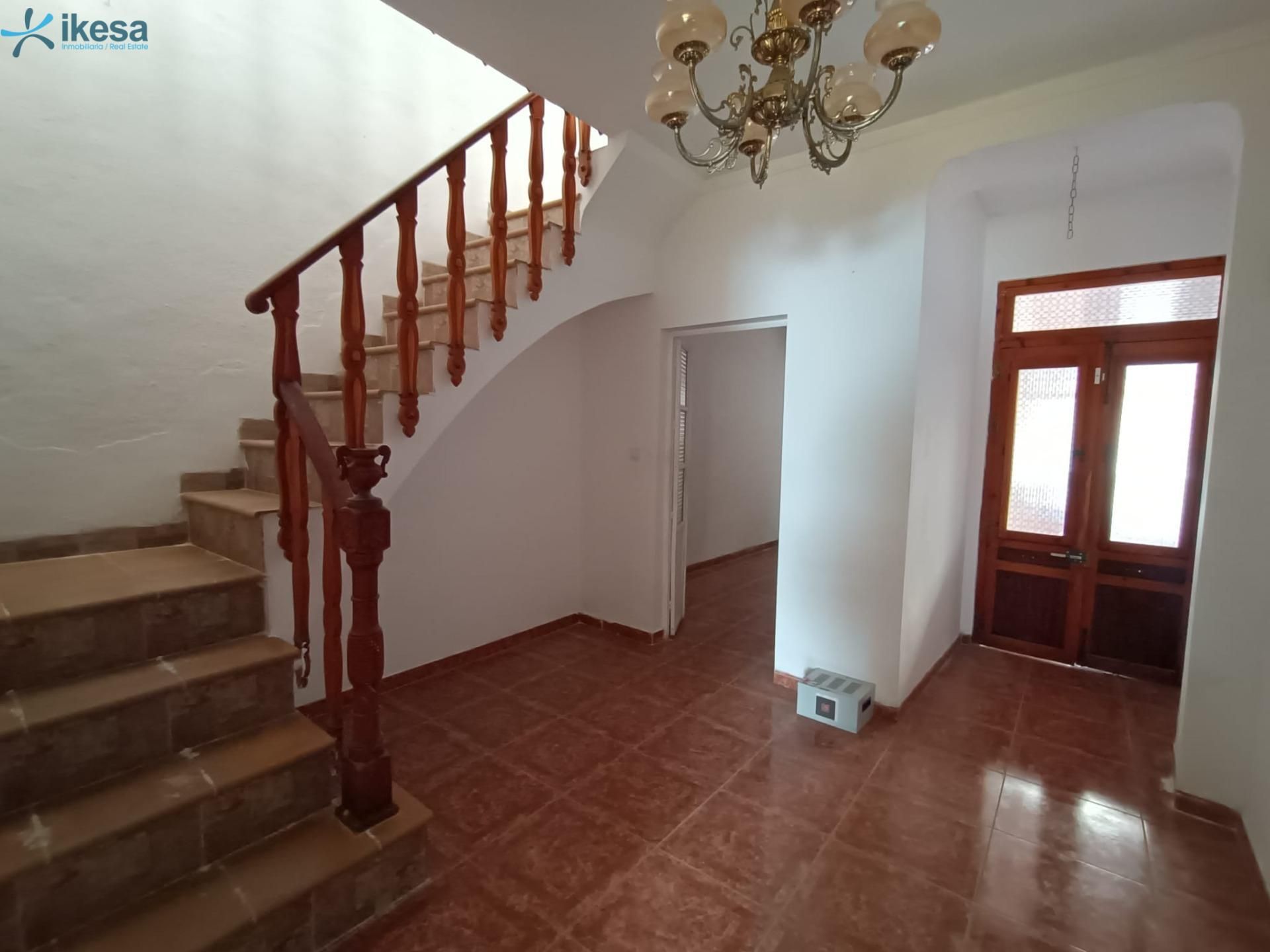 Casa adosada en venta en  REMEDIOS
