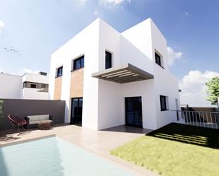 Exterior view of Single-family semi-detached for sale in Mérida  with Air Conditioner, Heating and Private garden