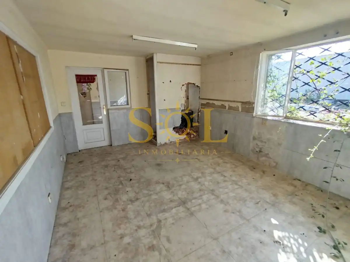 Industrial buildings for sale in Astorga