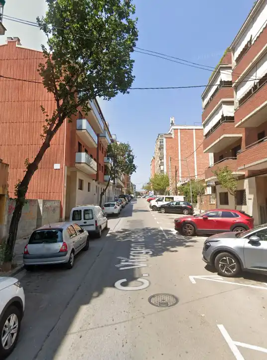 Vista exterior de Piso en venta en Cerdanyola del Vallès