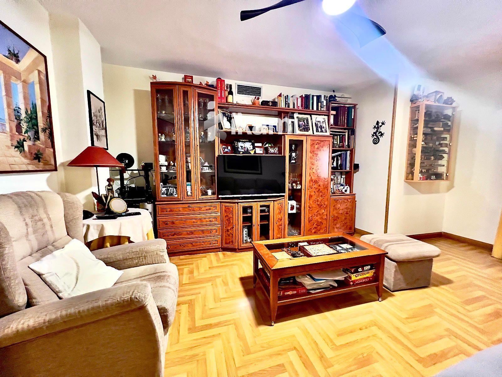 Living room of Flat for sale in  Madrid Capital  with Air Conditioner, Heating and Terrace