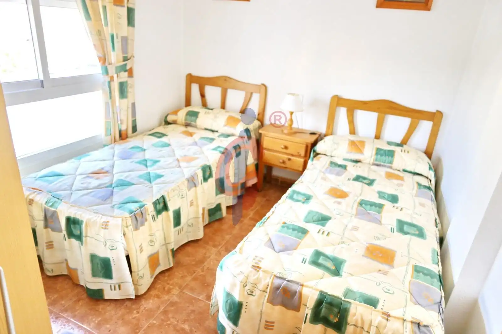 Habitación de Apartamento en venta en Guardamar del Segura con Terraza y Amueblado
