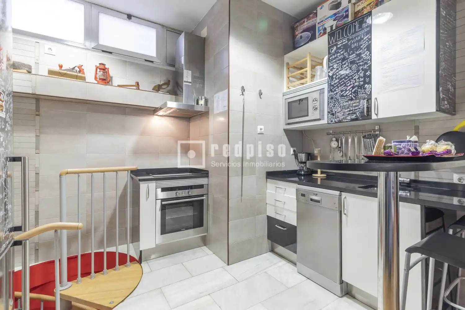 Cocina de Piso en venta en Madrid con Calefacción y Terraza