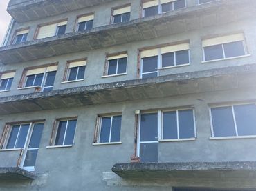 Mixt residencial en venda a Lalín