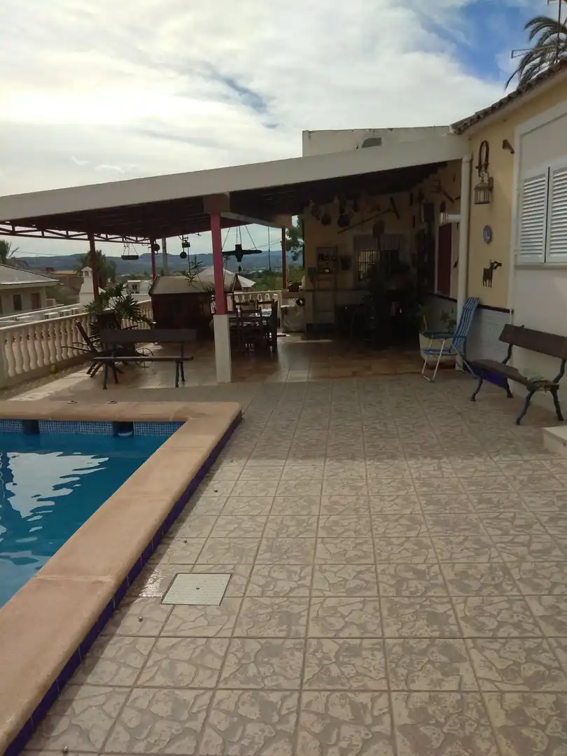 Piscina de Casa adosada en venda en Orihuela amb Terrassa i Piscina