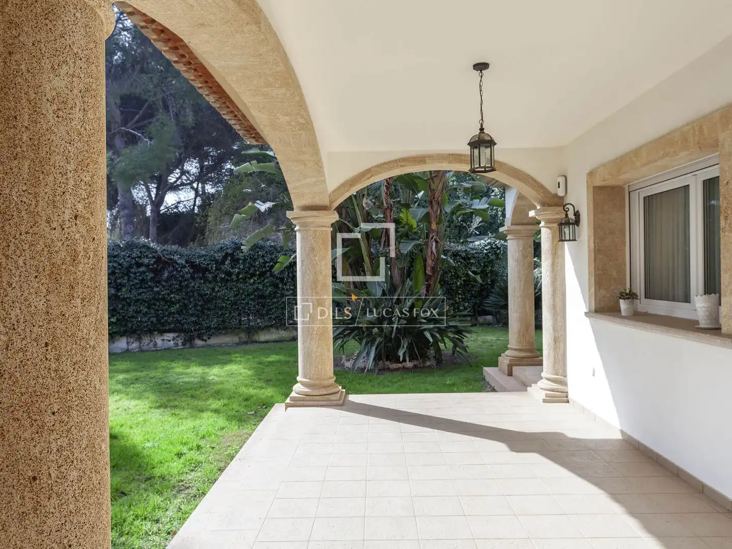 Jardí de Casa o xalet en venda en Rocafort amb Aire condicionat, Calefacció i Jardí privat