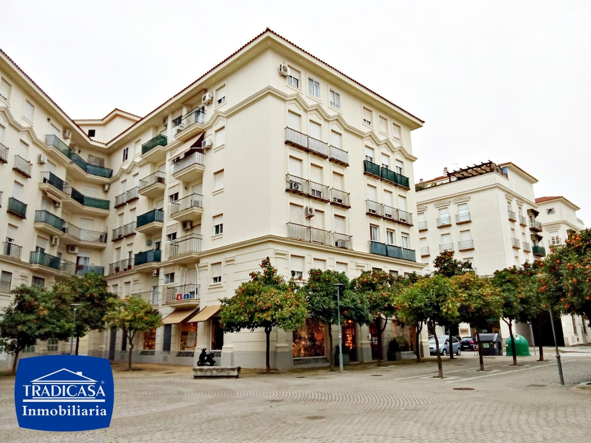 Exterior view of Flat for sale in Jerez de la Frontera  with Air Conditioner, Terrace and Furnished