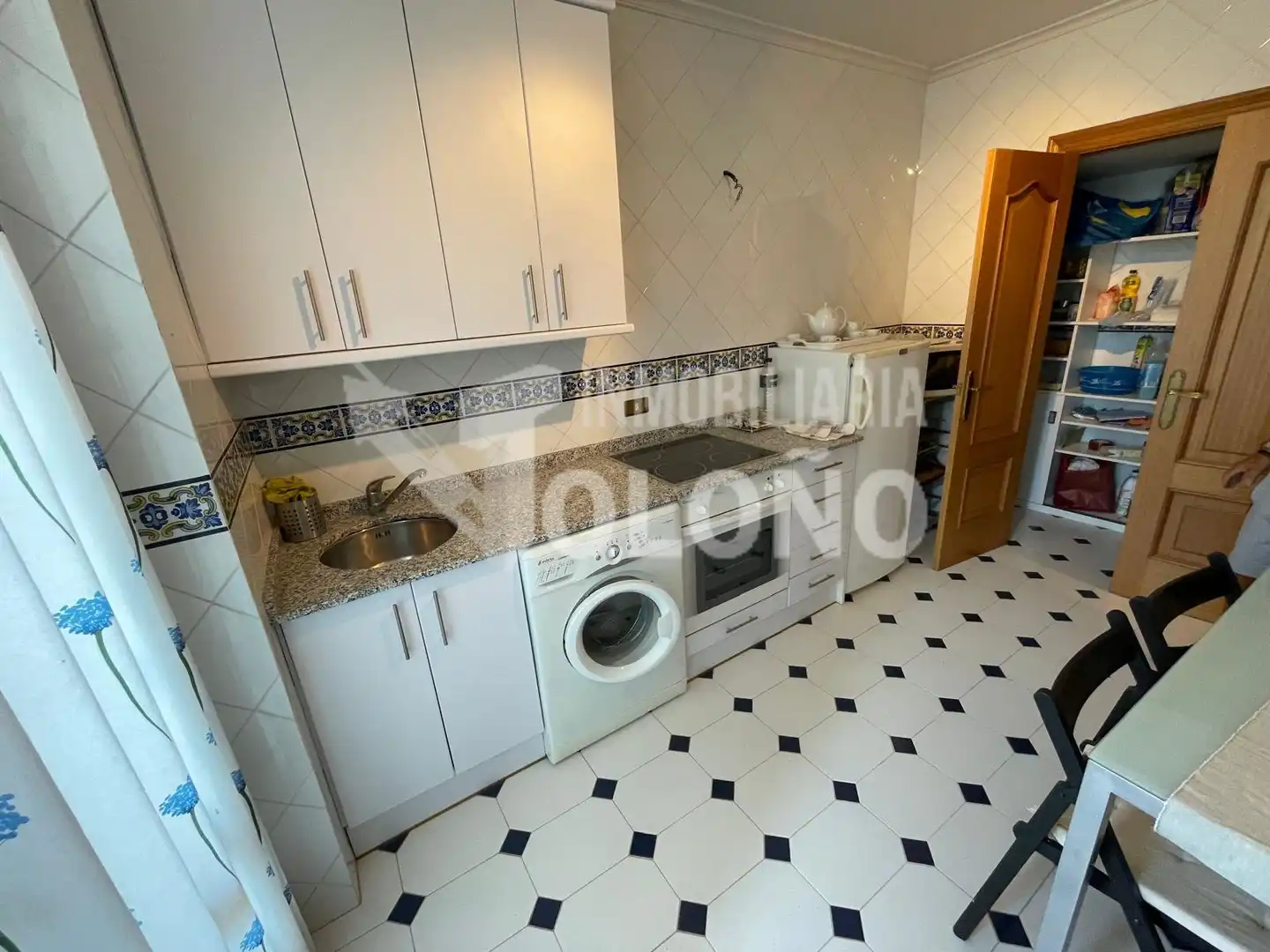 Cuina de Dúplex en venda en Villabuena de Álava / Eskuernaga amb Parquet, Terrassa i Traster