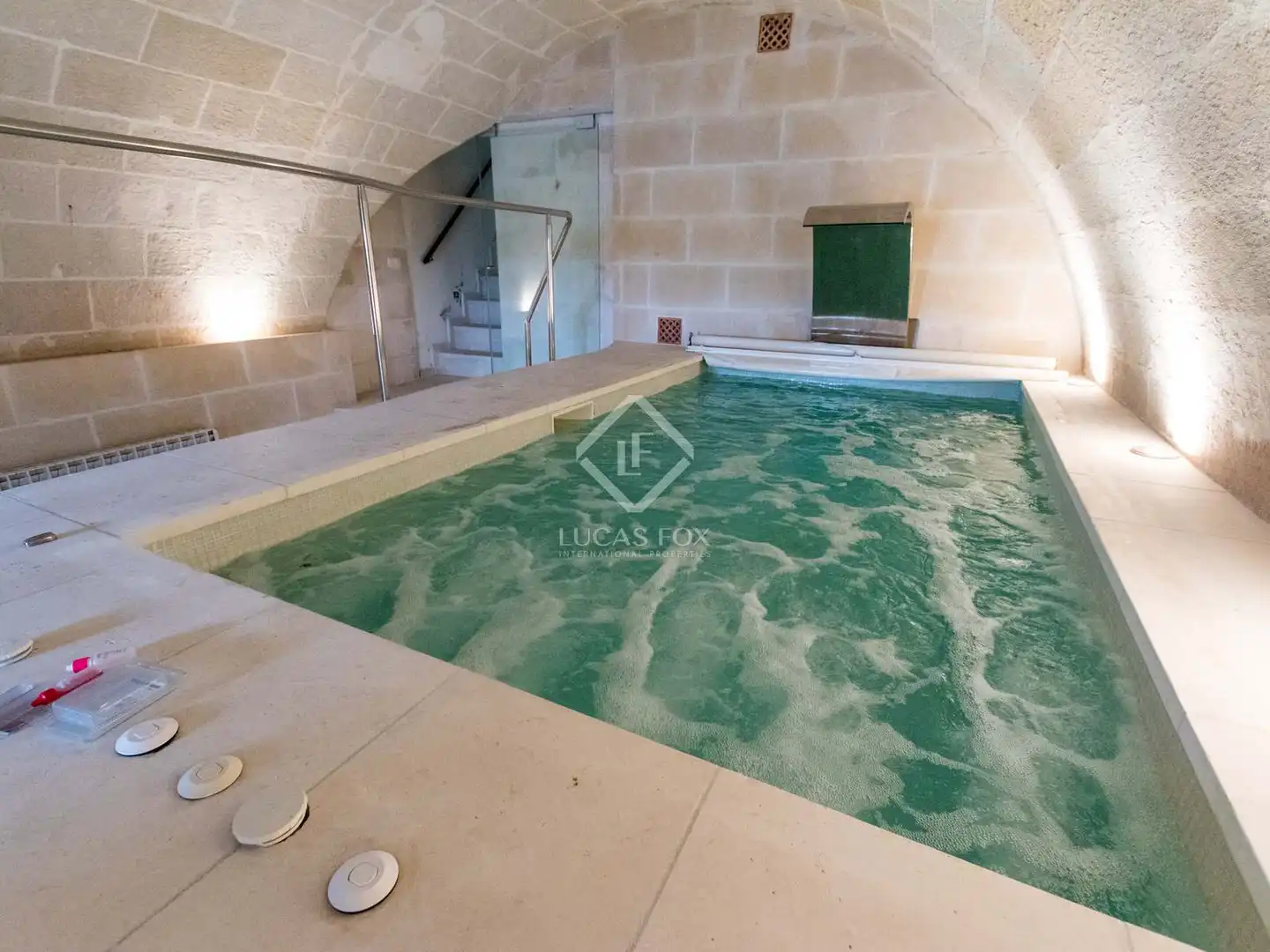 Piscina de Casa o xalet en venda en Maó - Mahón amb Aire condicionat, Calefacció i Terrassa