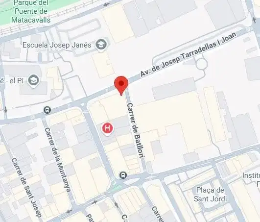Vista exterior de Planta baixa en venda en L'Hospitalet de Llobregat