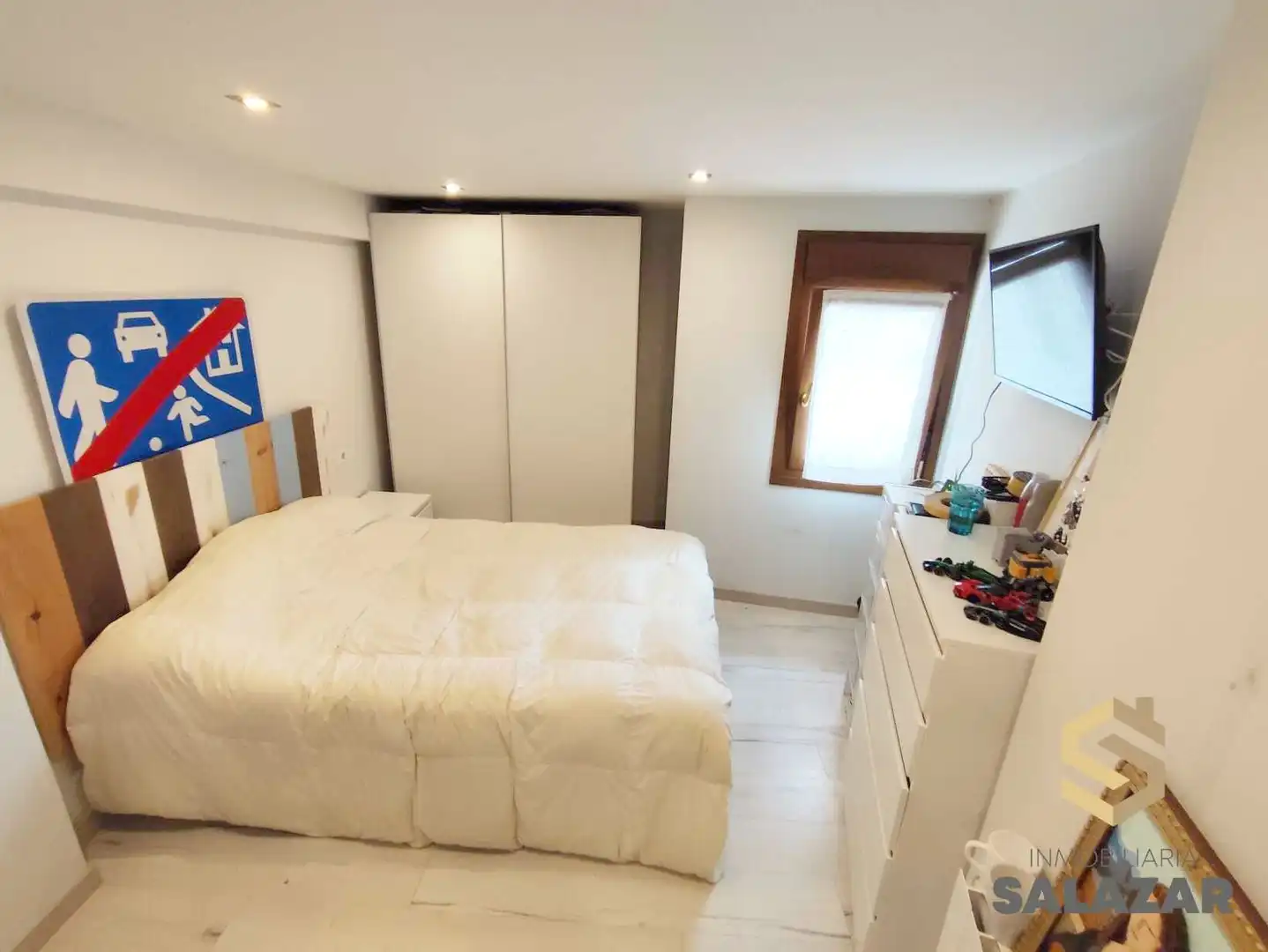 Dormitori de Pis en venda en Bilbao  amb Calefacció, Parquet i Traster