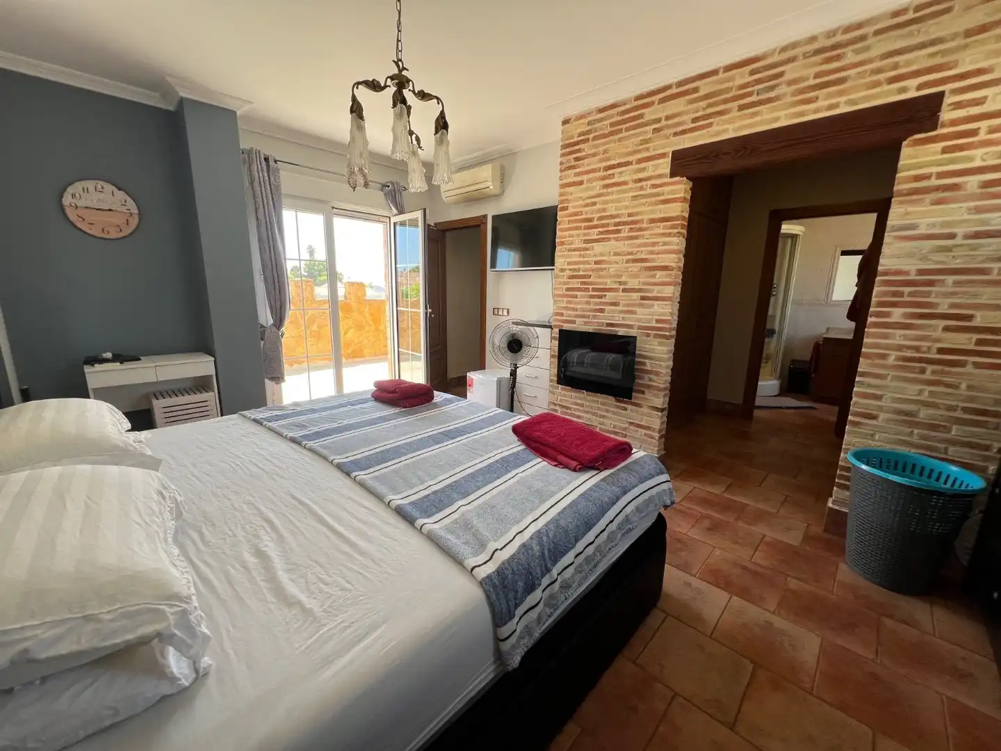 Habitación de Casa o chalet en venta en San Fulgencio con Terraza, Trastero y Amueblado