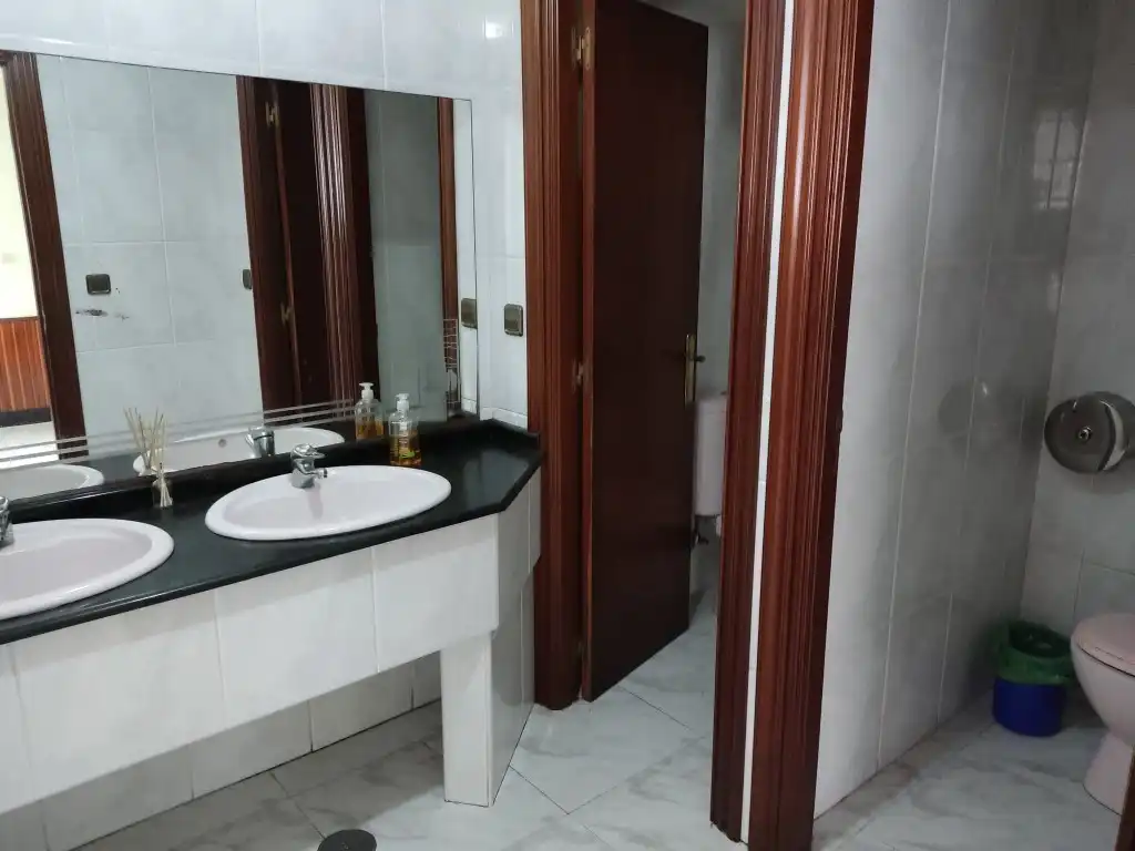 Local comercial en venta en Cedeira, imagen 5
