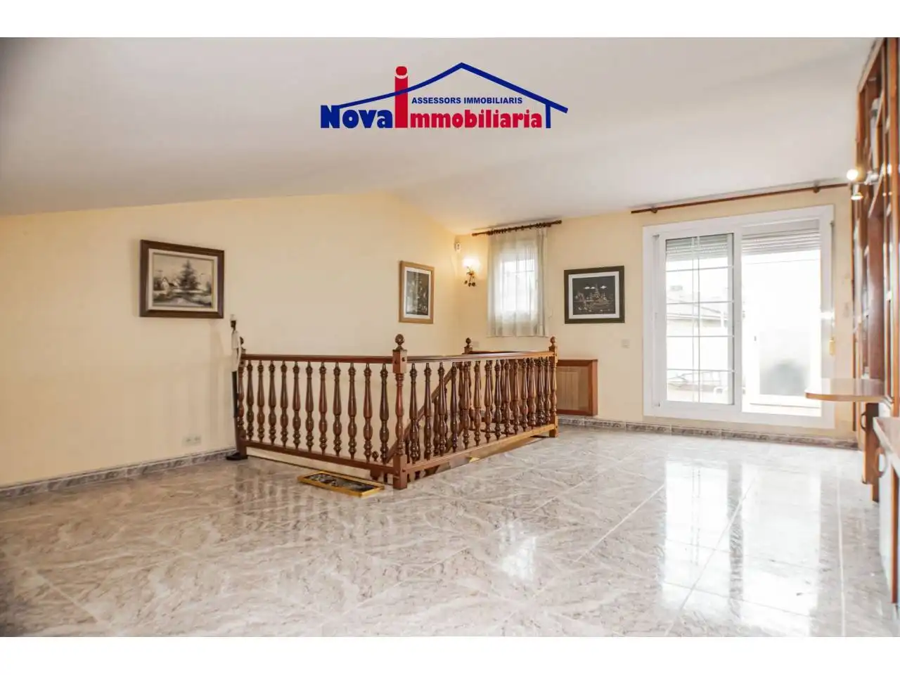 Duplexes for rent in Calle de les Assutzenes, Torrent Ballester