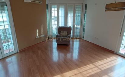Sala d'estar de Pis en venda en Montijo amb Aire condicionat, Calefacció i Terrassa