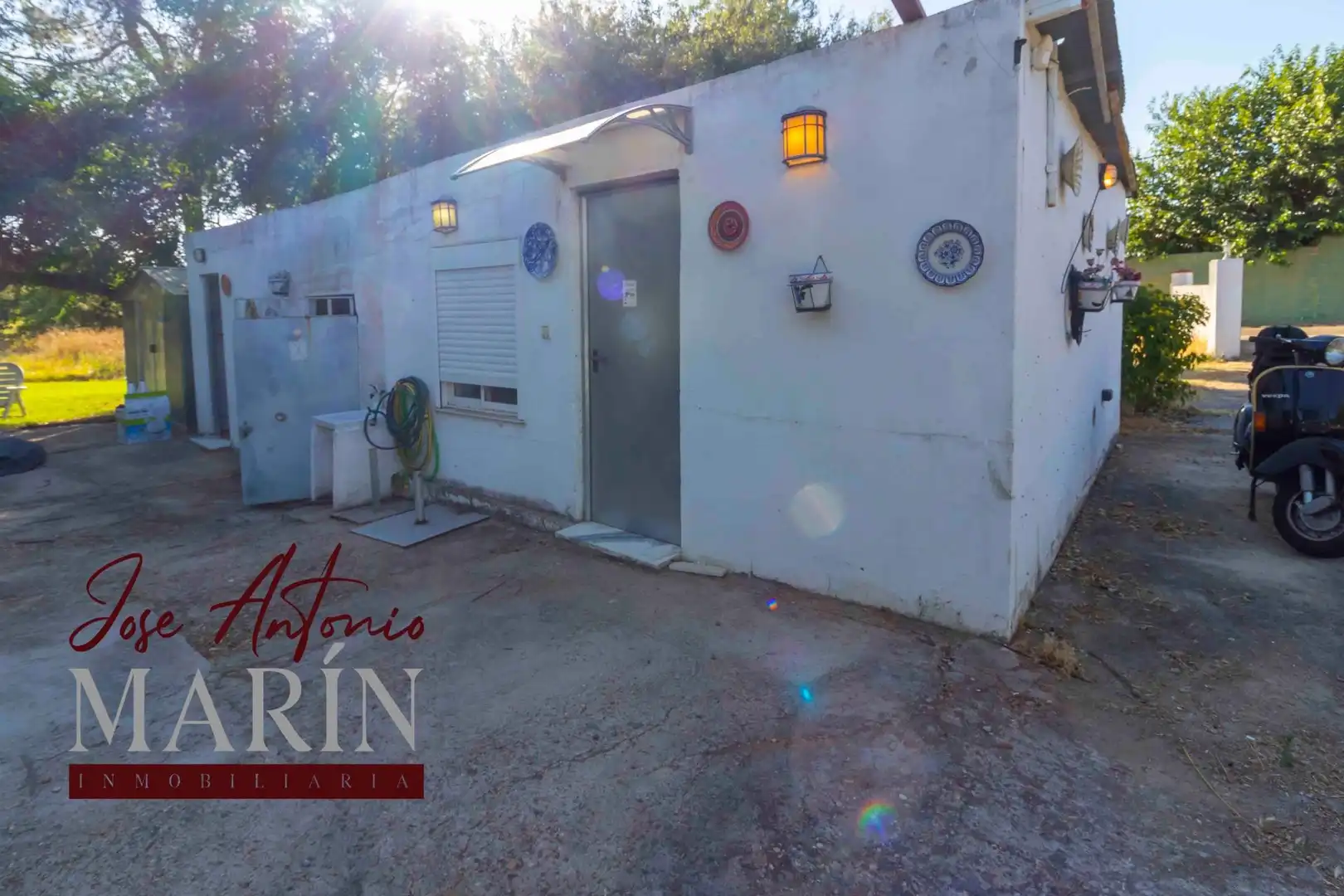 Vista exterior de Casa o chalet en venta en Badajoz con Aire acondicionado, Jardín privado y Piscina
