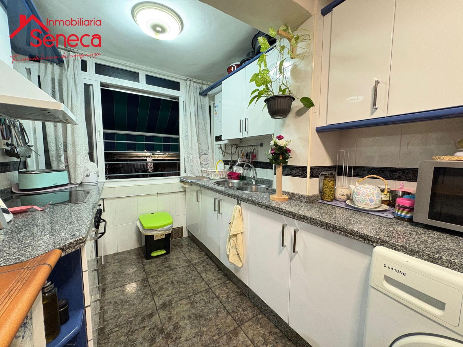 Flat for sale in Cruz  de Juárez, Santa Rosa - Valdeolleros