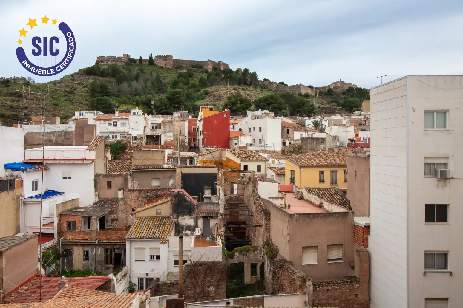 Vista exterior de Pis en venda en Sagunto / Sagunt amb Calefacció, Terrassa i Traster