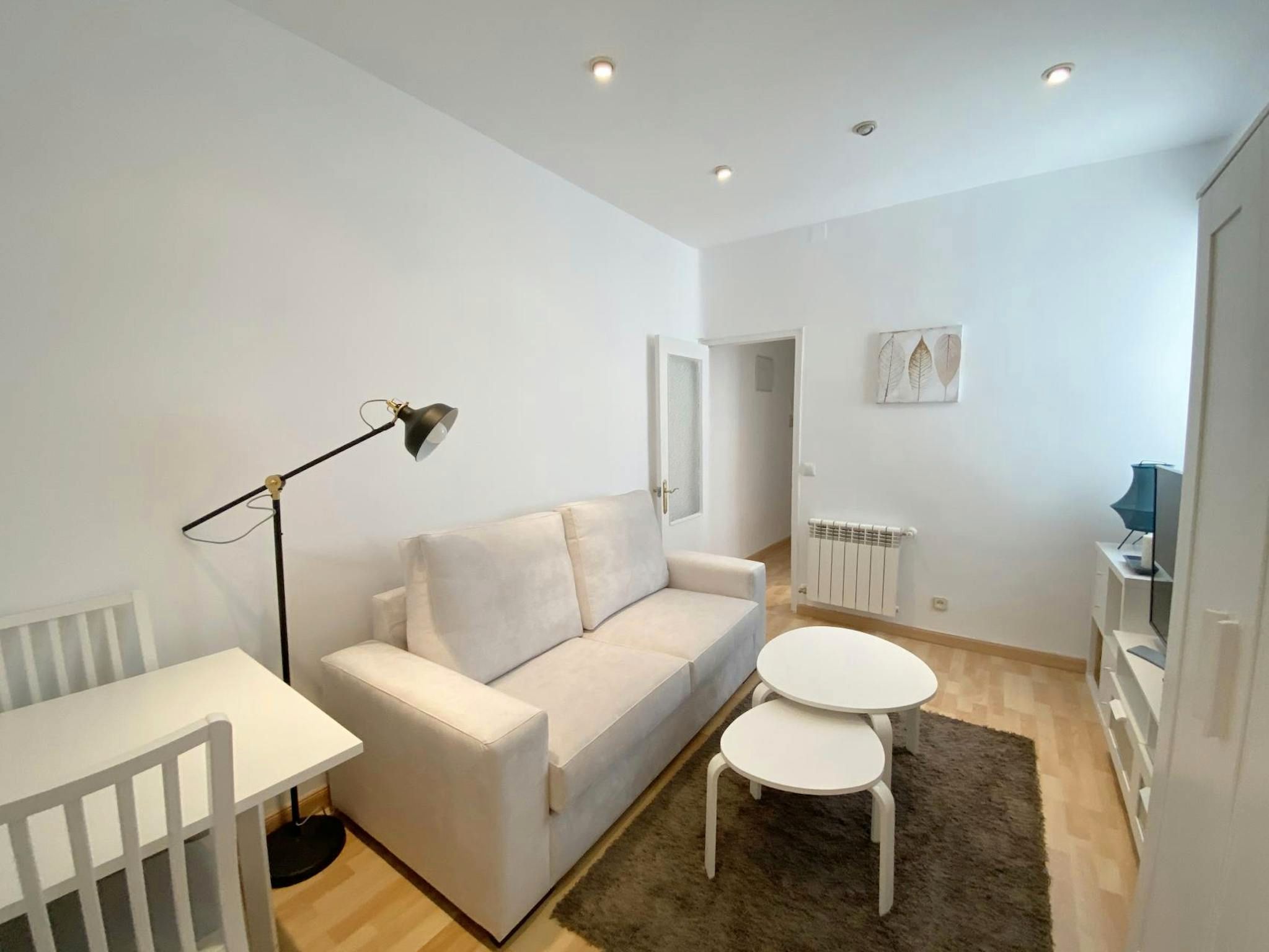 Living room of Flat to rent in  Madrid Capital  with Heating, Furnished and Washing machine