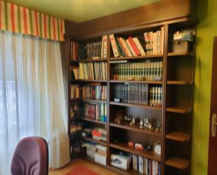Pis en venda en Gijón  amb Calefacció, Parquet i Traster