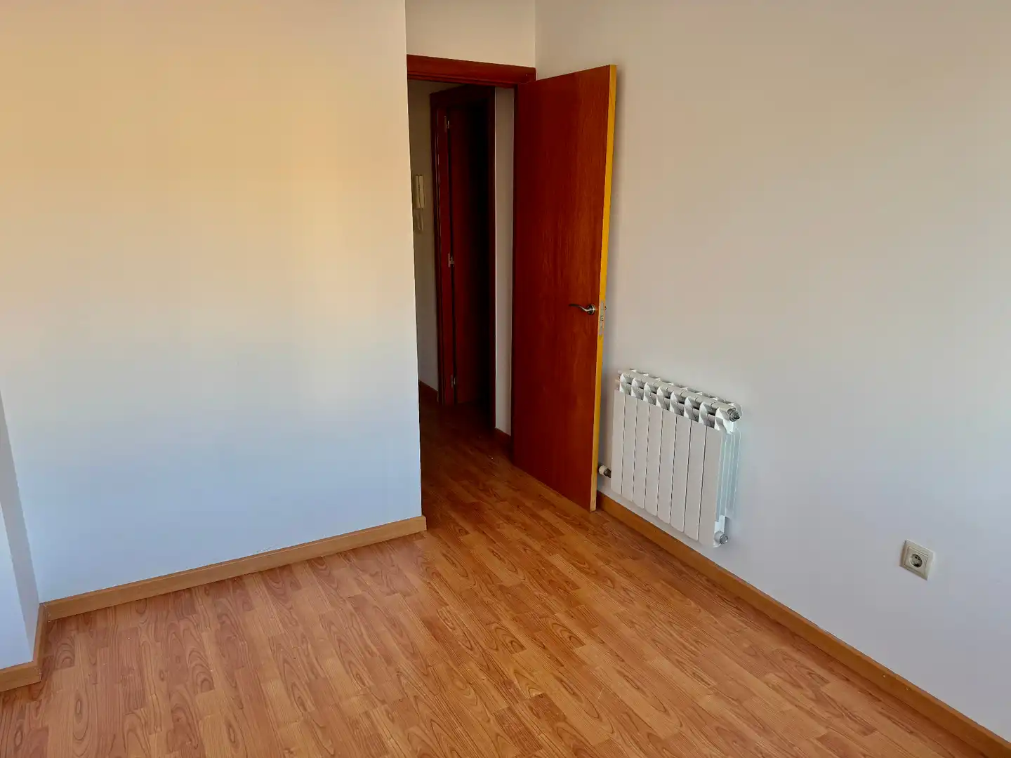 Schlafzimmer von Einfamilien-Reihenhaus zum Verkauf in Reus mit Parkett und Terrasse