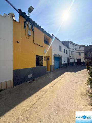 Casa-chalet en Venta en Calle Campo del Toro en Épila