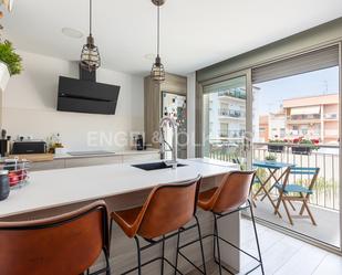 Kitchen of Single-family semi-detached for sale in Sabadell  with Air Conditioner, Terrace and Swimming Pool