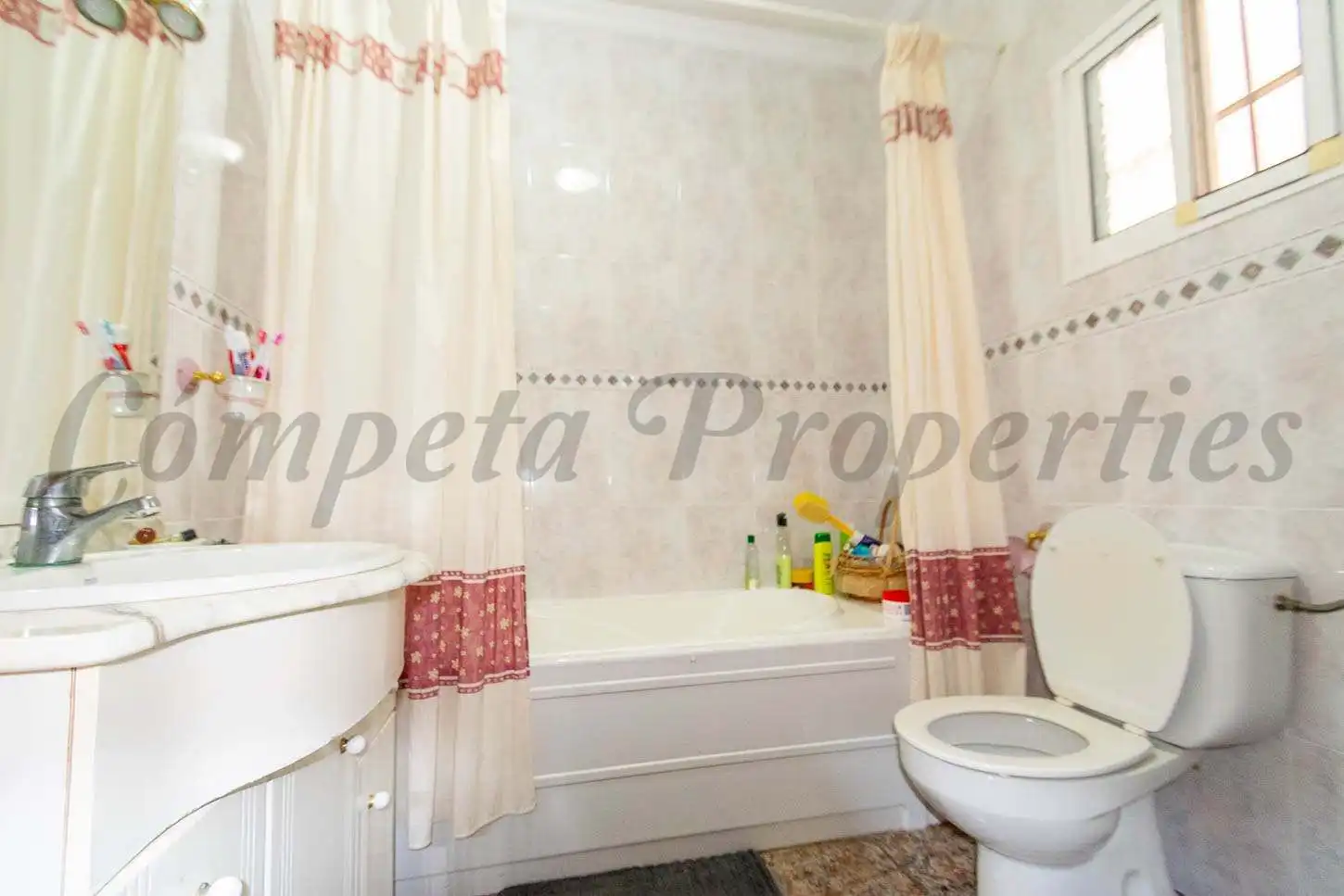 Casa con piscina en venta en Vélez-Málaga ciudad, imagen 7