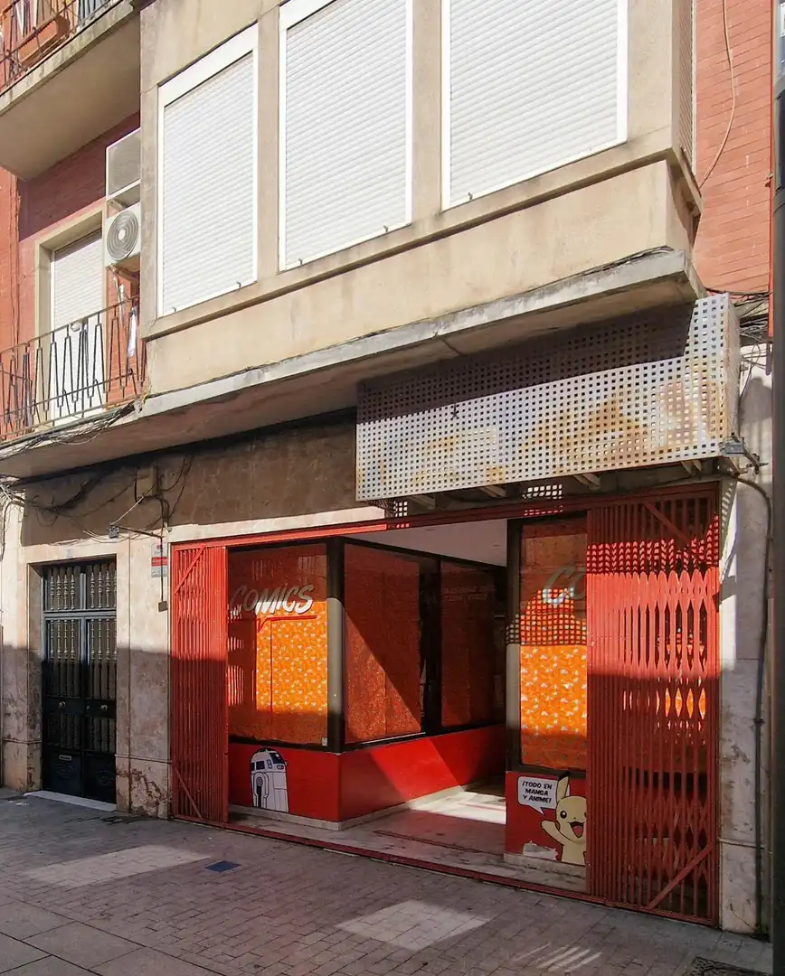 Vista exterior de Local en venda en Badajoz