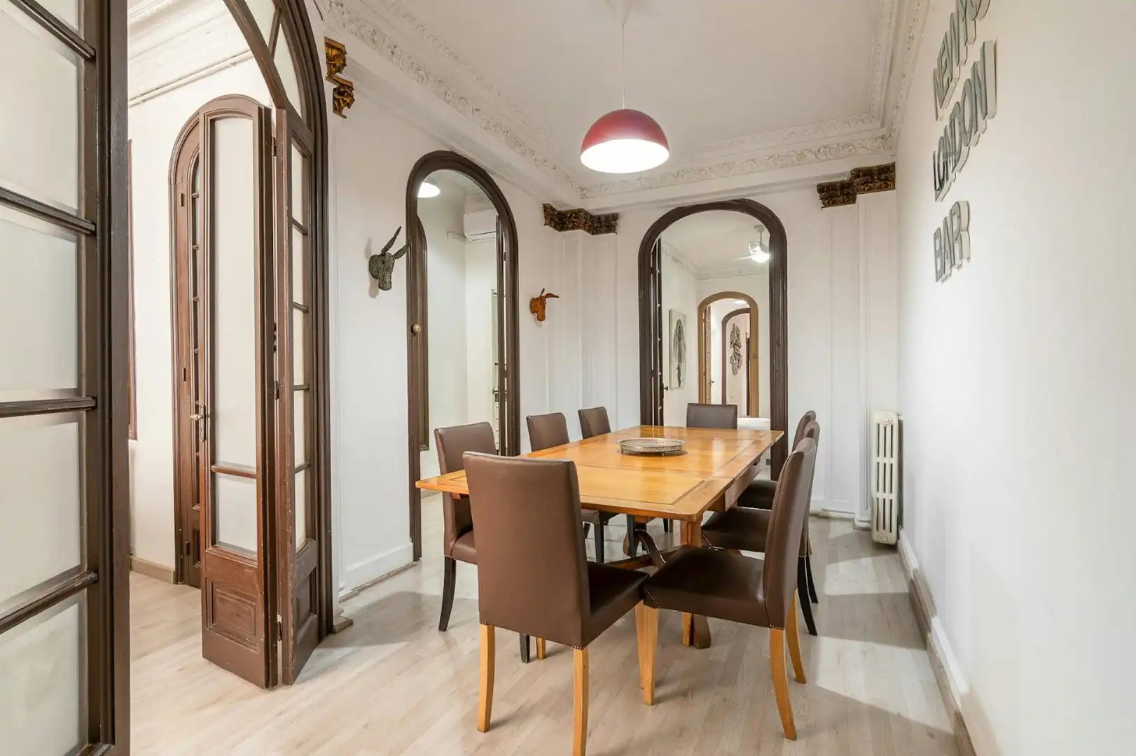 Dining room of Flat for rent in Barcelona  with Air Conditioner, Heating and Furnished