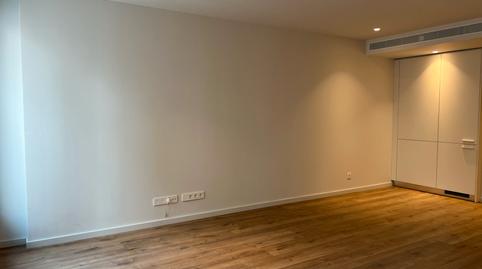 Foto 2 de Loft de alquiler en Carrer Barcelona, Eixample Nord, Girona