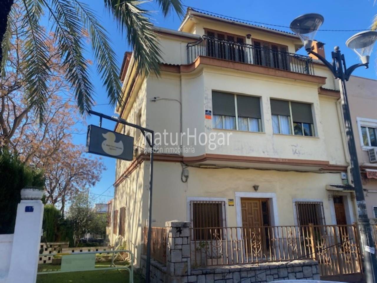Vista exterior de Casa o chalet en venta en Paterna con Calefacción, Jardín privado y Terraza
