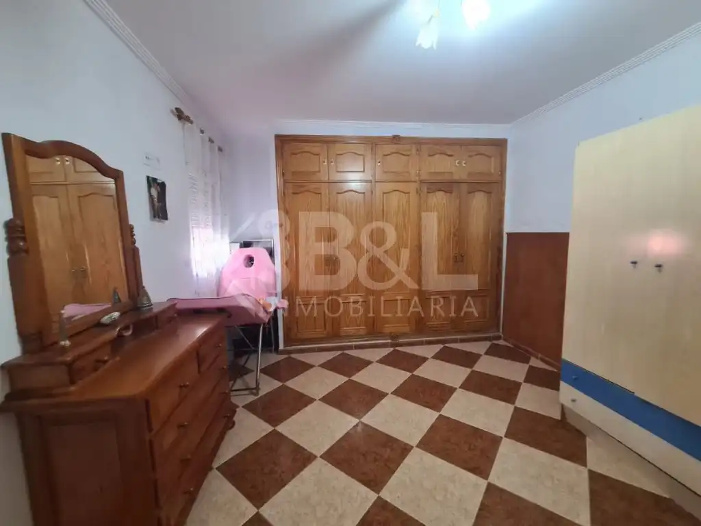 Houses for sale in Nuevo Parque - Los Rosales - Tráfico Pesado