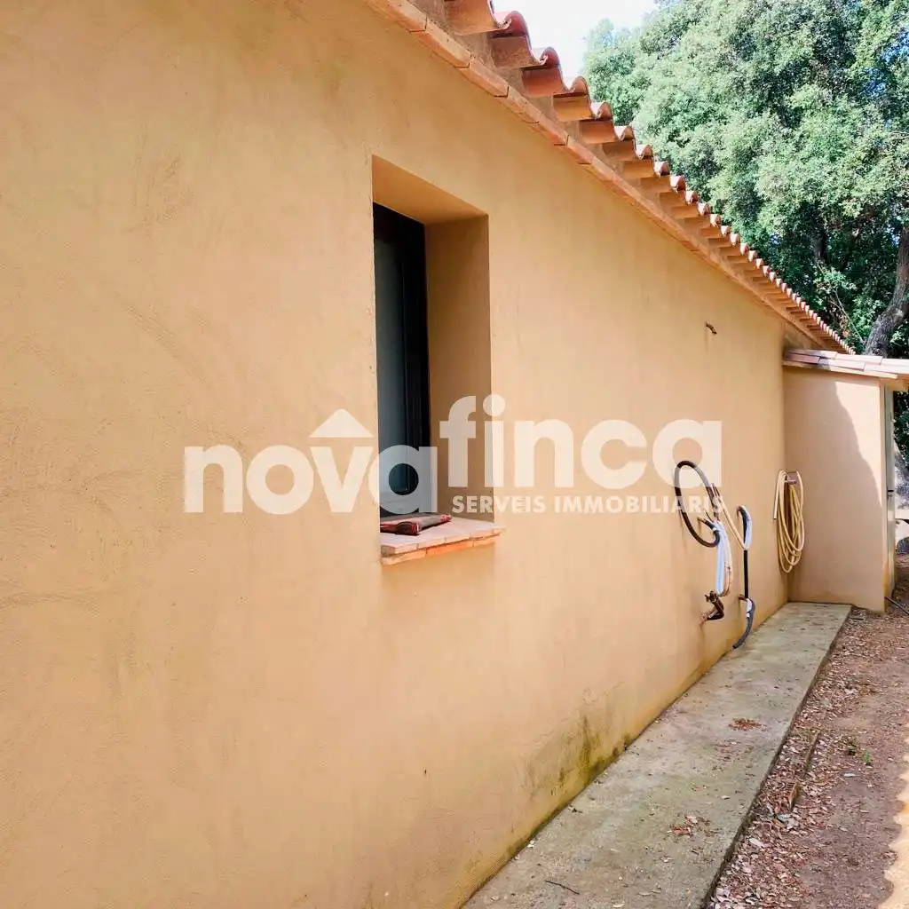 Casa rustica con giardino in vendita a Mont-ras, imagen 23