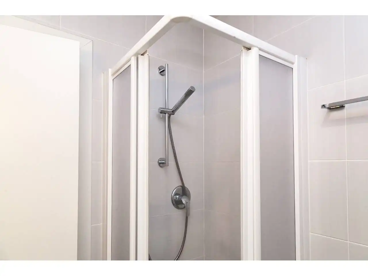 Bany de Pis en venda en Barcelona amb Aire condicionat, Calefacció i Balcó