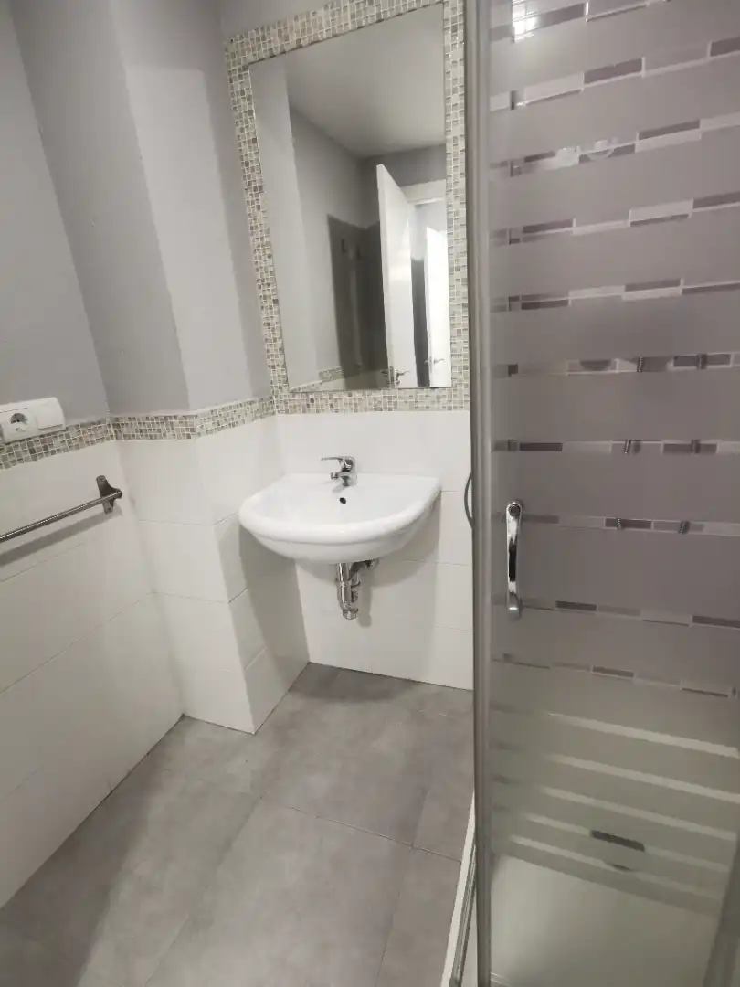 Wohnung zur Miete in Paseo de Canalejas, Sancti Spiritus - San Juan