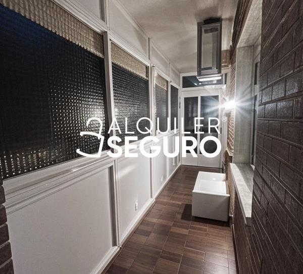 Foto 1 de Pis de lloguer a Nuestra Señora de Belén , Reyes Católicos, Madrid