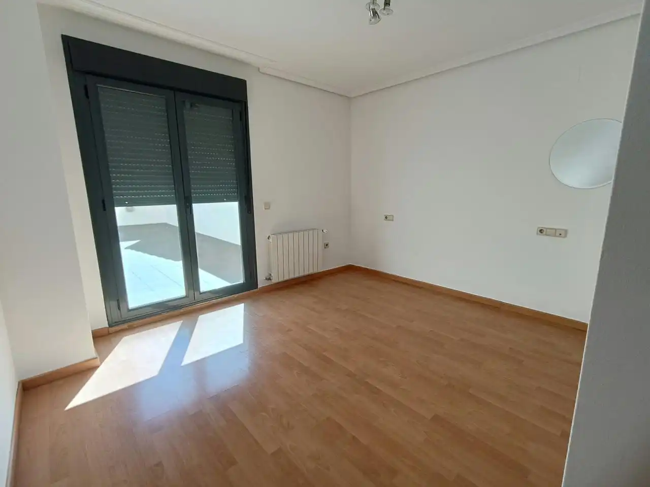 Schlafzimmer von Wohnung zur Miete in Albacete mit Heizung und Terrasse