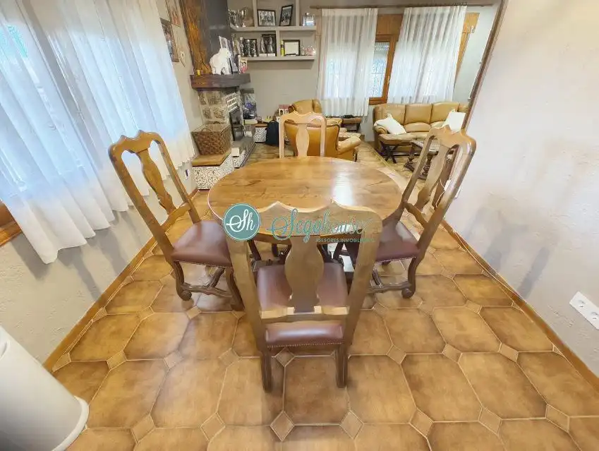 Detached house with garden for sale in Valverde del Majano, imagen 37