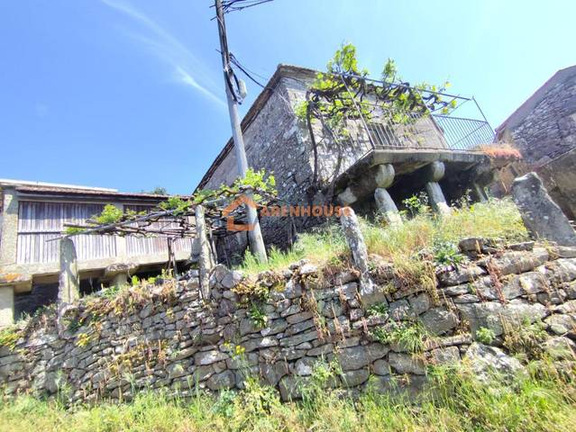 Casa-chalet en Venta en Boborás