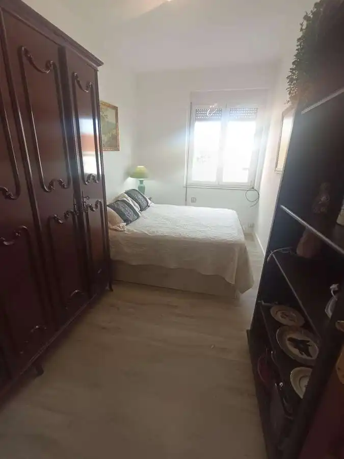Dormitori de Pis en venda en Avilés