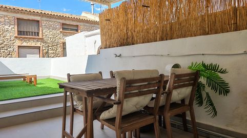 Casa de pueblo totalmente reformada con gran terraza en el corazón de El Vendrell