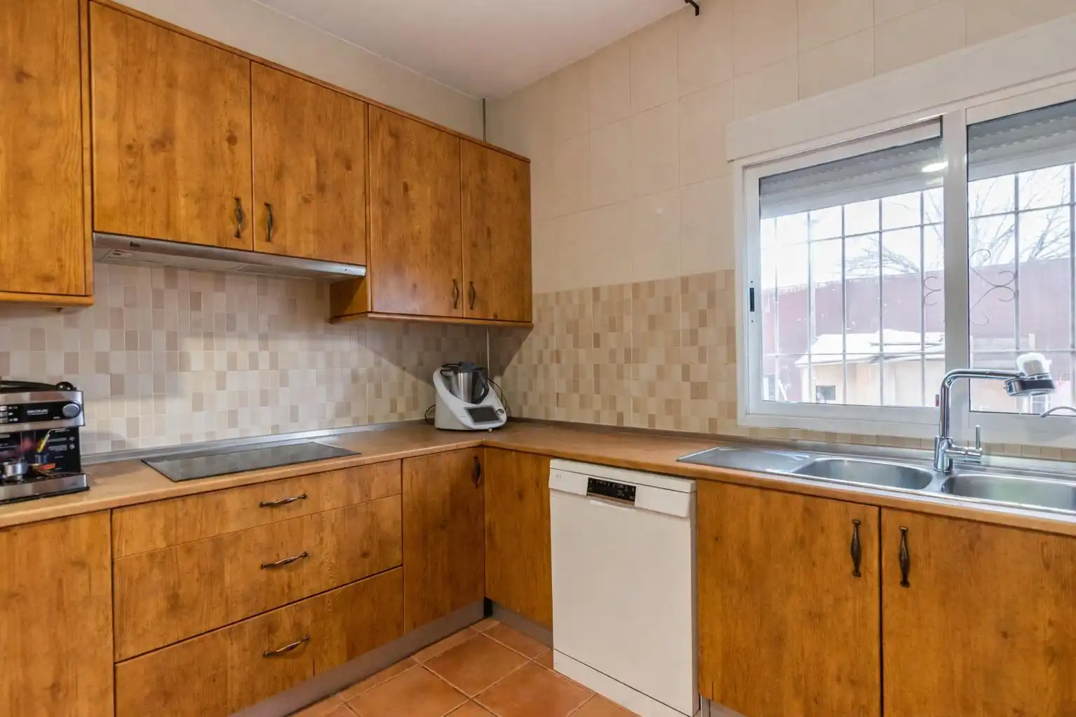 Cocina de Casa o chalet en venta en Murcia con Aire acondicionado, Jardín privado y Terraza