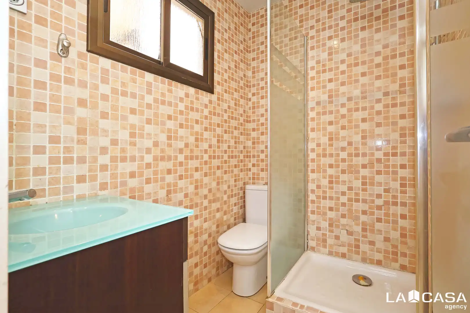 Bathroom of Attic for sale in L'Hospitalet de Llobregat  with Balcony