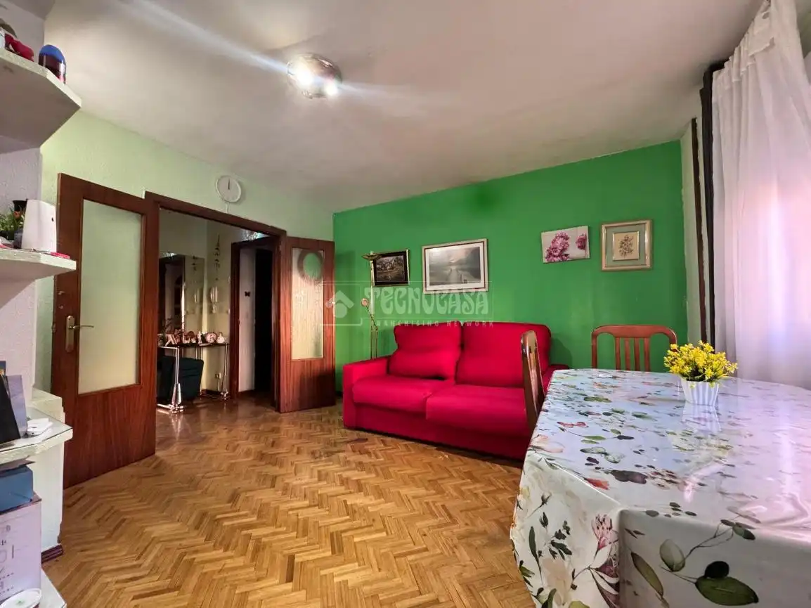 Sala d'estar de Pis en venda en Alcobendas amb Calefacció, Parquet i Terrassa