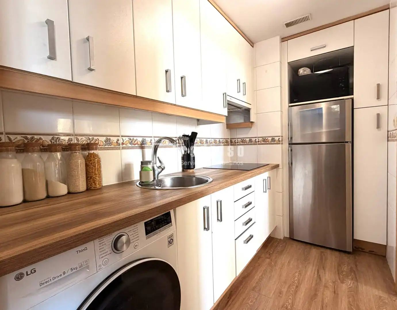 Kitchen of Flat for sale in Madrid  with Air Conditioner, Heating and Private garden